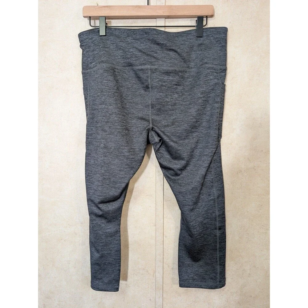 Athleta XL Shine Tight + Avia Capri Leggings Gray Bundle - Picture 12 of 16